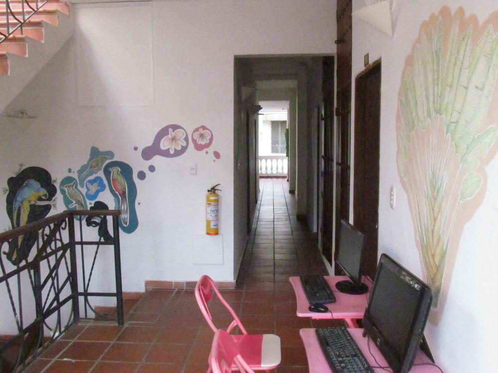 Hostel Santa Marta מראה חיצוני תמונה